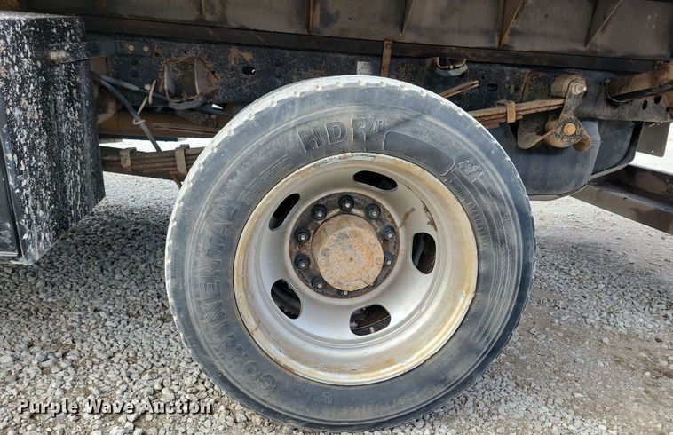 image for item NB9801 2016 Dodge Ram 5500 dump flatbed truck