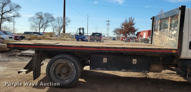 image for item NB9889 2014 International  Dura Star 4300 dump flatbed truck