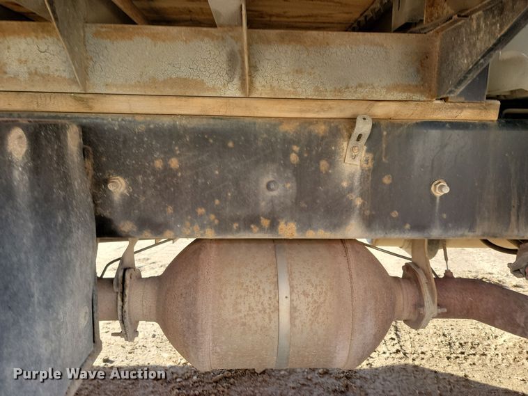 image for item NB9889 2014 International  Dura Star 4300 dump flatbed truck