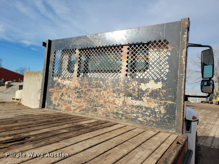 image for item NB9889 2014 International  Dura Star 4300 dump flatbed truck