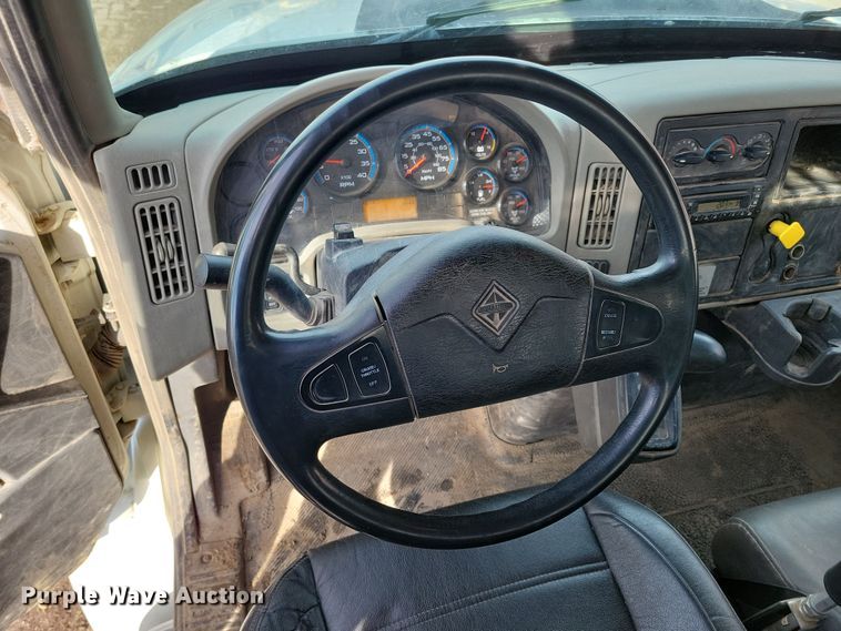 image for item NB9889 2014 International  Dura Star 4300 dump flatbed truck