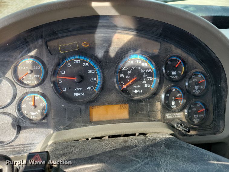 image for item NB9889 2014 International  Dura Star 4300 dump flatbed truck