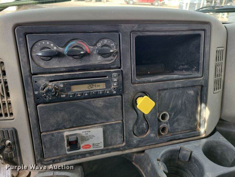 image for item NB9889 2014 International  Dura Star 4300 dump flatbed truck