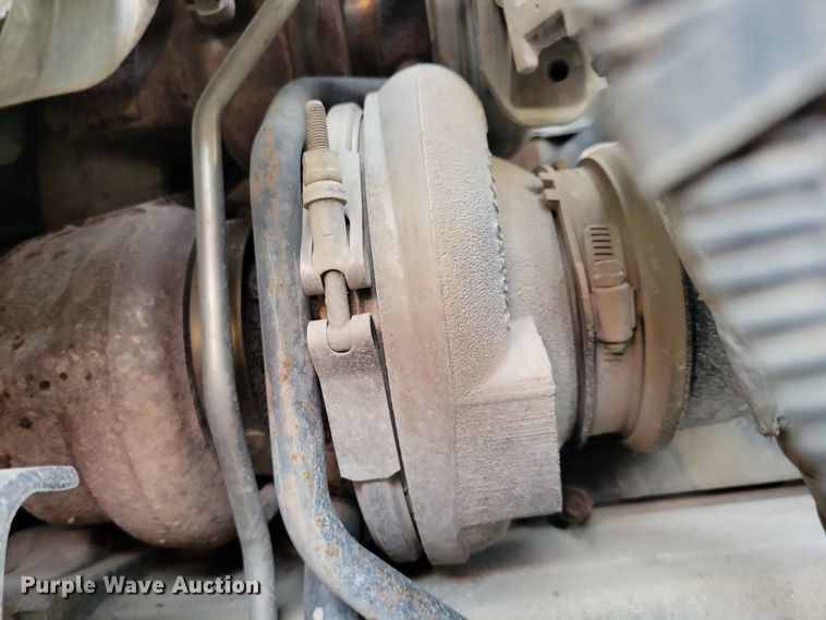 image for item NB9889 2014 International  Dura Star 4300 dump flatbed truck