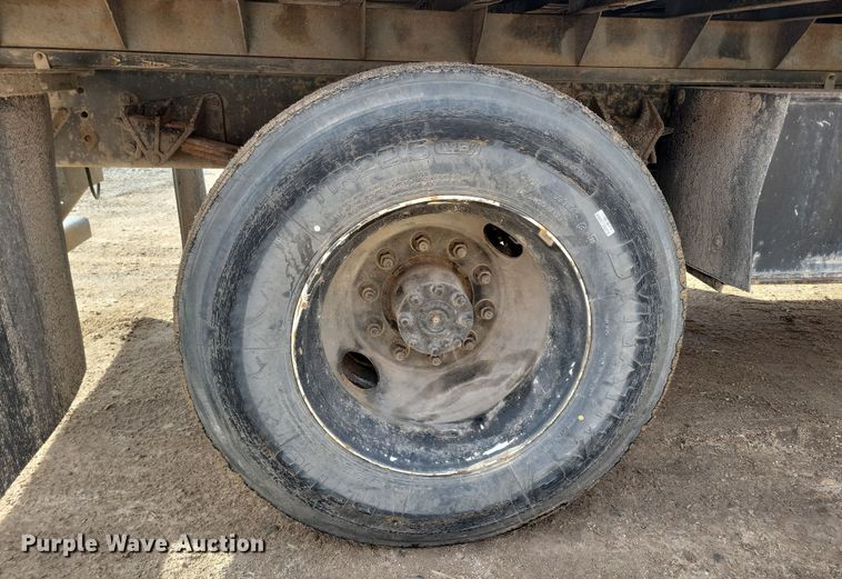 image for item NB9889 2014 International  Dura Star 4300 dump flatbed truck