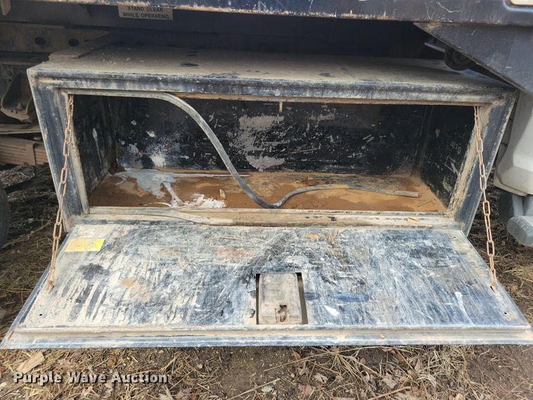 image for item NB9890 2015 Dodge Ram 5500 Crew Cab dump flatbed truck