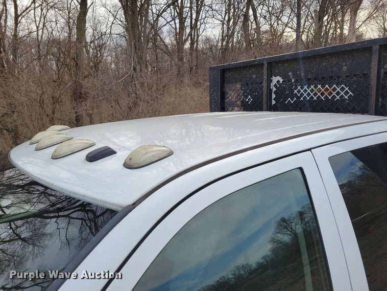 image for item NB9890 2015 Dodge Ram 5500 Crew Cab dump flatbed truck