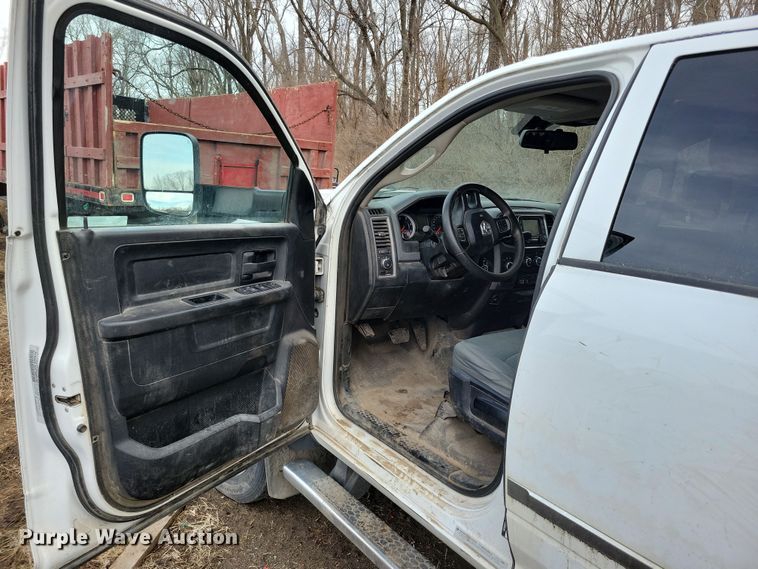 image for item NB9890 2015 Dodge Ram 5500 Crew Cab dump flatbed truck