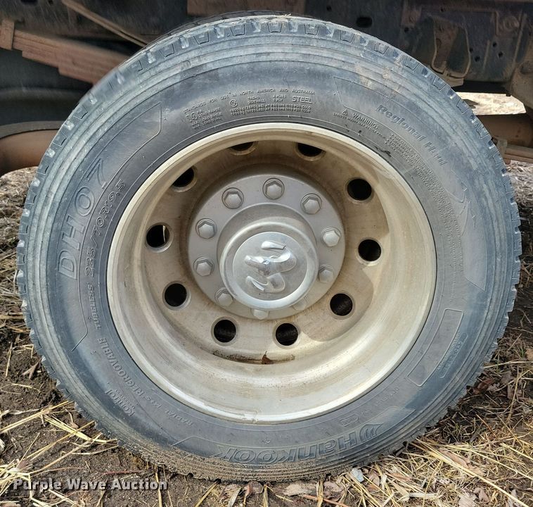 image for item NB9890 2015 Dodge Ram 5500 Crew Cab dump flatbed truck