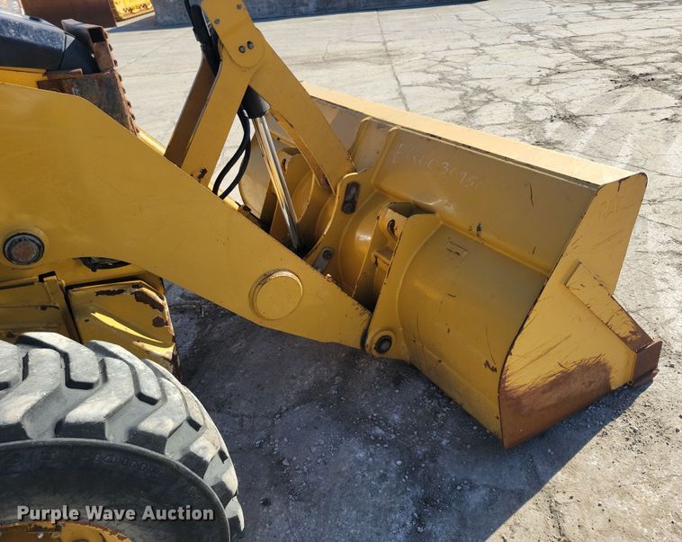 image for item NB9893 2015 Caterpillar 420F2 backhoe
