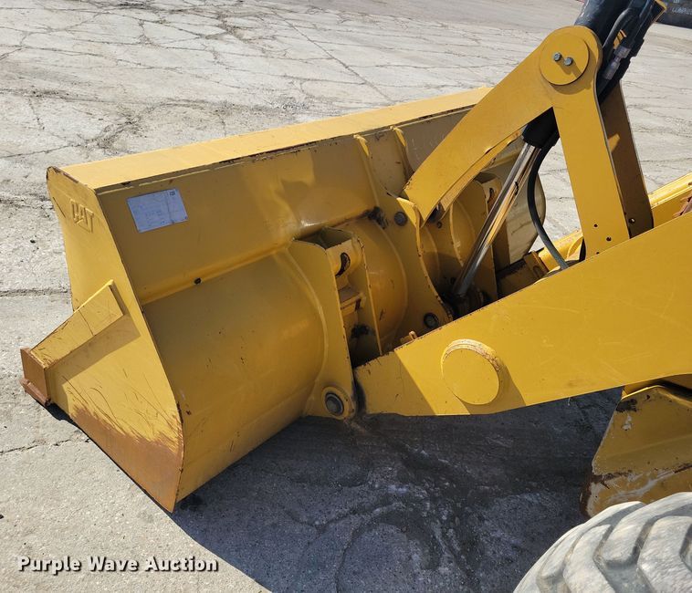 image for item NB9893 2015 Caterpillar 420F2 backhoe