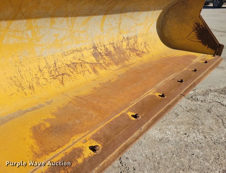 image for item NB9893 2015 Caterpillar 420F2 backhoe