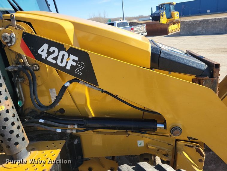 image for item NB9893 2015 Caterpillar 420F2 backhoe