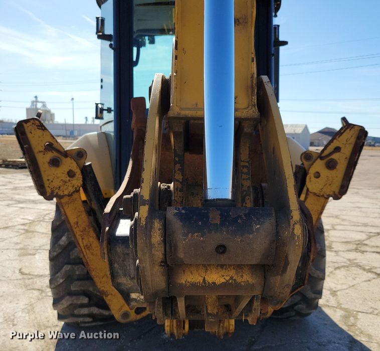 image for item NB9893 2015 Caterpillar 420F2 backhoe