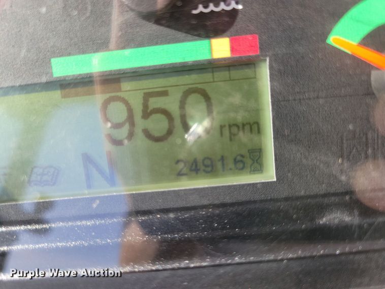 image for item NB9893 2015 Caterpillar 420F2 backhoe