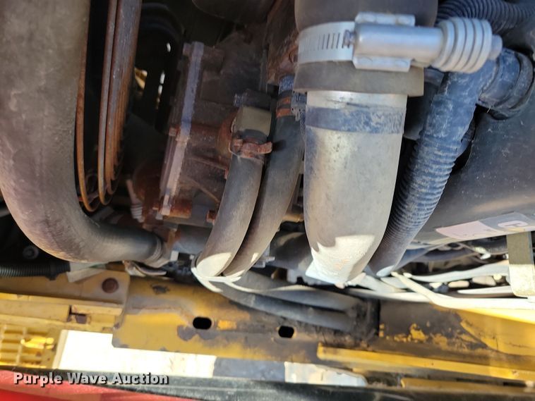 image for item NB9893 2015 Caterpillar 420F2 backhoe