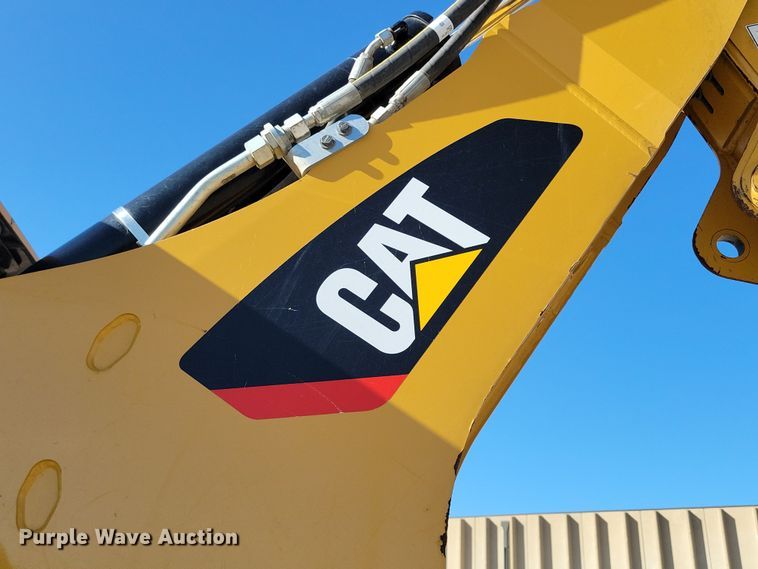 image for item NB9893 2015 Caterpillar 420F2 backhoe