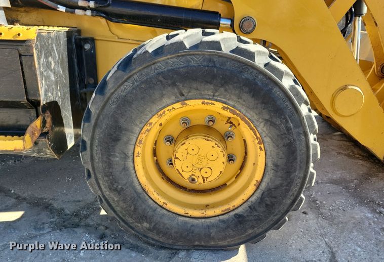 image for item NB9893 2015 Caterpillar 420F2 backhoe
