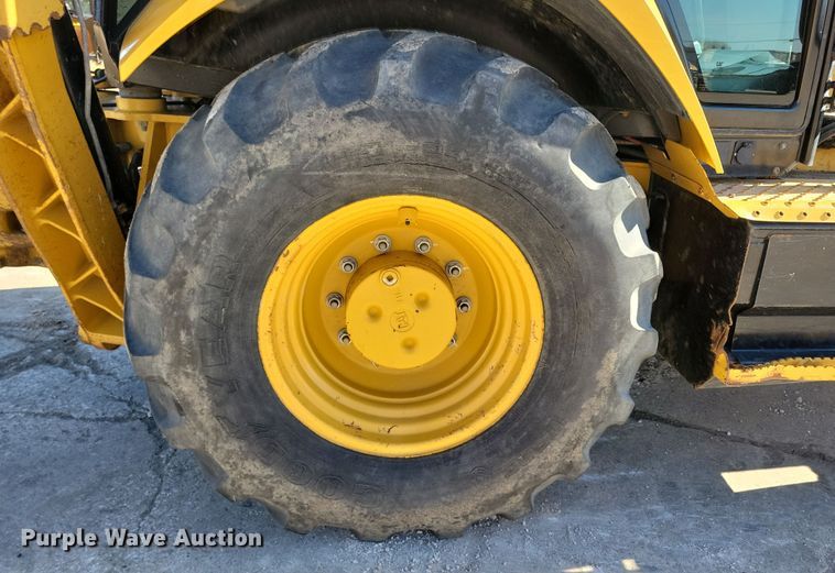 image for item NB9893 2015 Caterpillar 420F2 backhoe