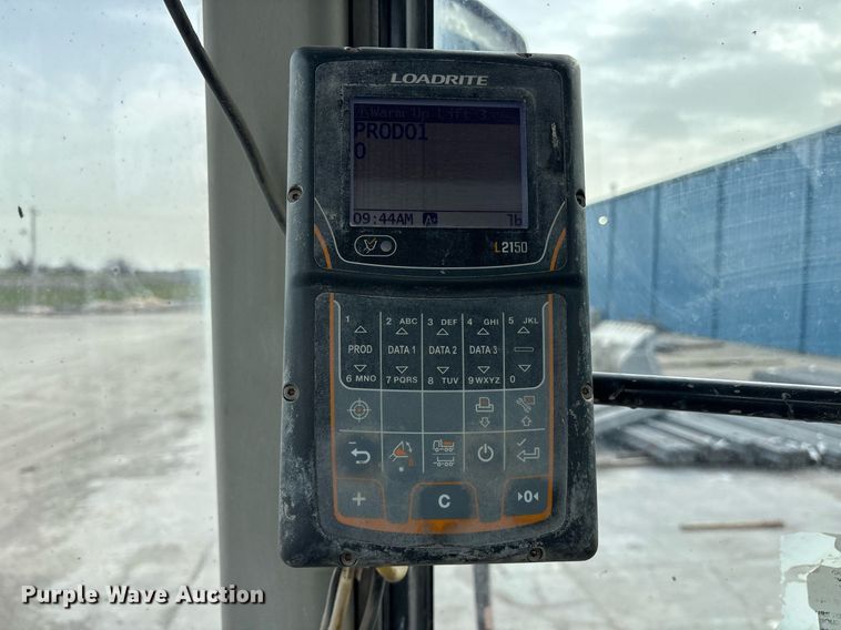 image for item OB9452 Doosan DL300-3 wheel loader