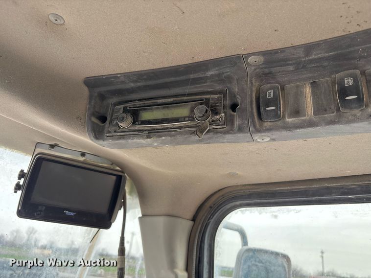 image for item OB9452 Doosan DL300-3 wheel loader