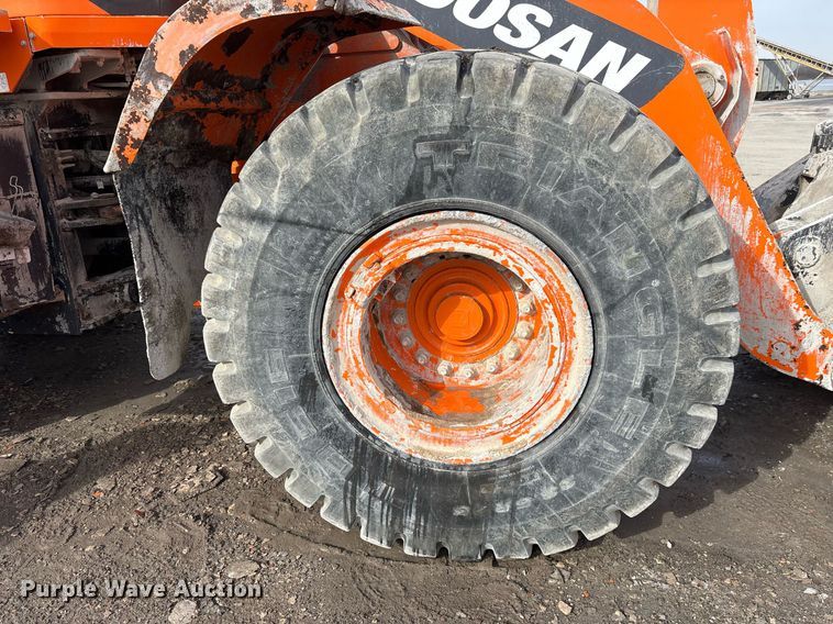 image for item OB9452 Doosan DL300-3 wheel loader