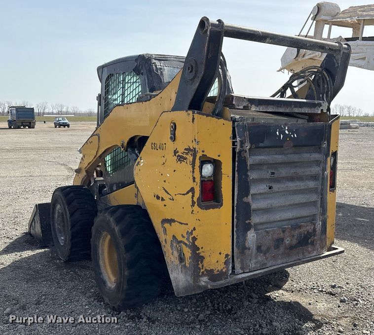 image for item OB9456 2014 Caterpillar 272D skid steer loader