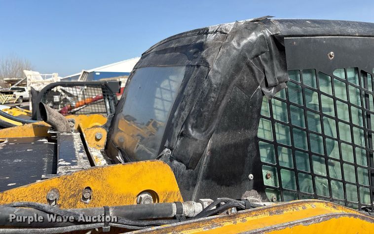 image for item OB9456 2014 Caterpillar 272D skid steer loader