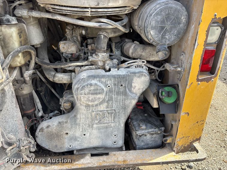 image for item OB9456 2014 Caterpillar 272D skid steer loader