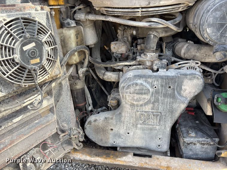 image for item OB9456 2014 Caterpillar 272D skid steer loader