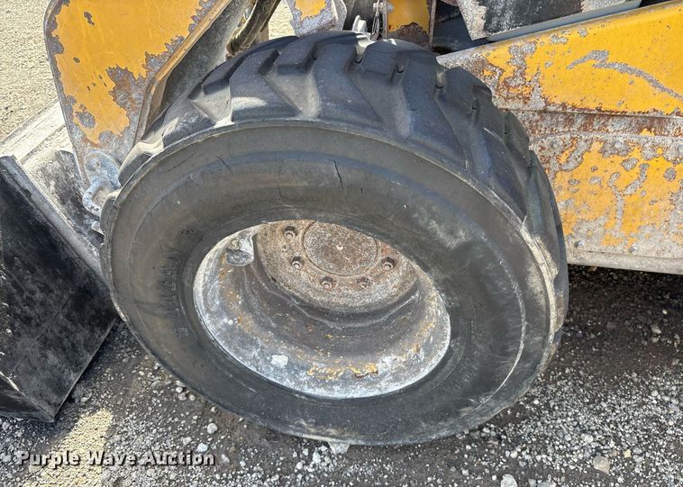 image for item OB9456 2014 Caterpillar 272D skid steer loader