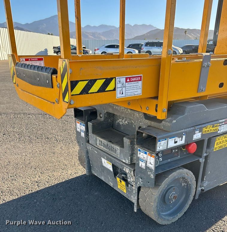 image for item YA0189 2019 Haulotte Star 20 AC E vertical lift