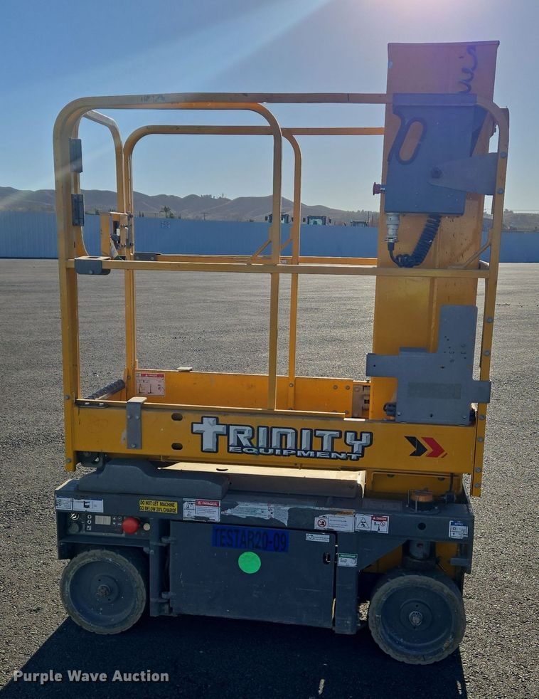 image for item YA0194 2019 Haulotte Star 20 AC E vertical lift