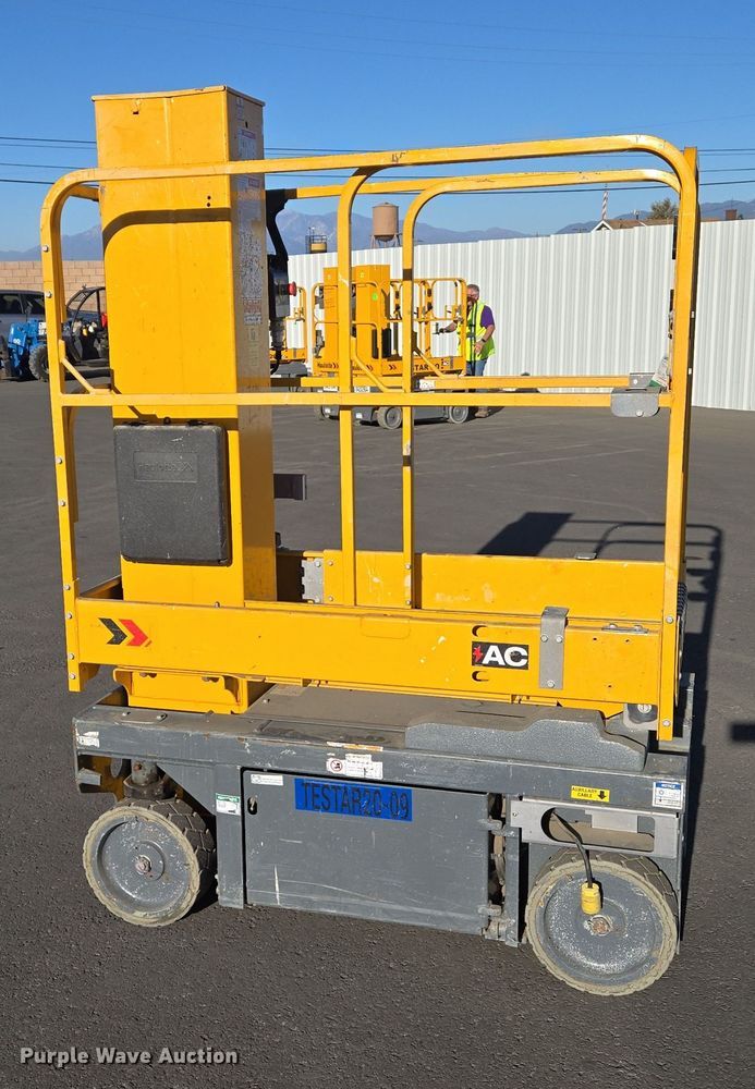 image for item YA0194 2019 Haulotte Star 20 AC E vertical lift