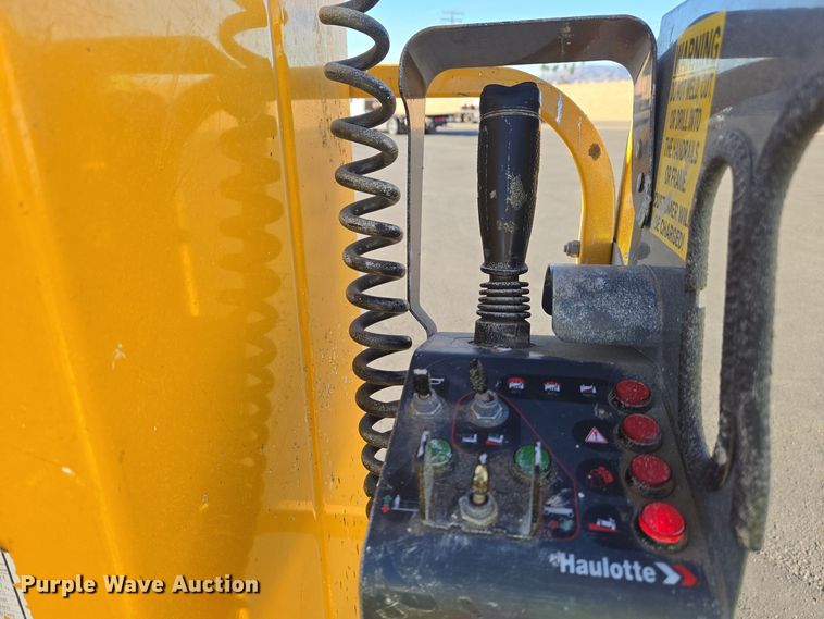 image for item YA0194 2019 Haulotte Star 20 AC E vertical lift