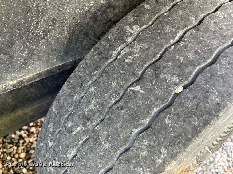 image for item YA0253 2021 Monroe Towmaster T-14DT tilt deck equipment trailer