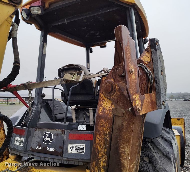 image for item YA0340 2004 John Deere  710G backhoe
