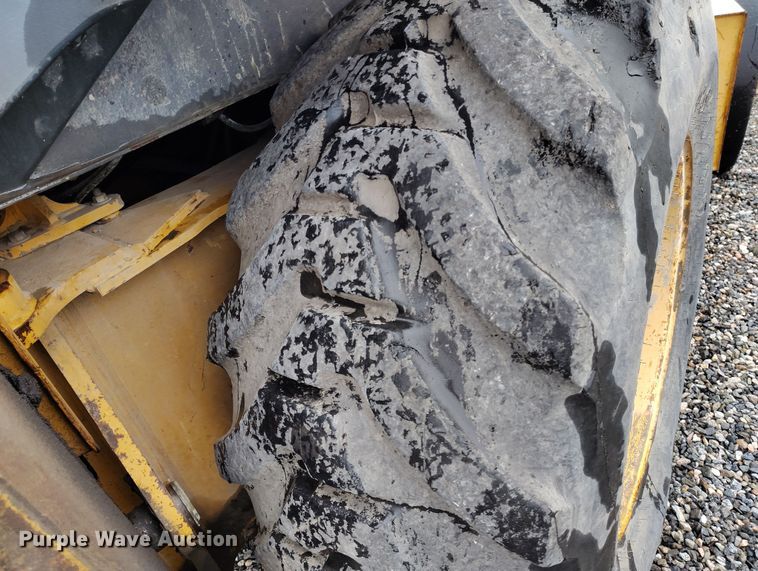 image for item YA0340 2004 John Deere  710G backhoe