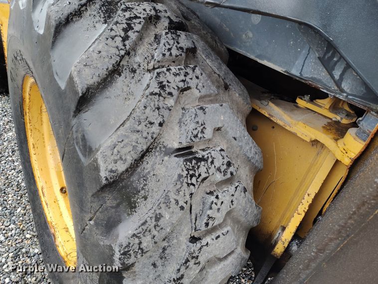 image for item YA0340 2004 John Deere  710G backhoe