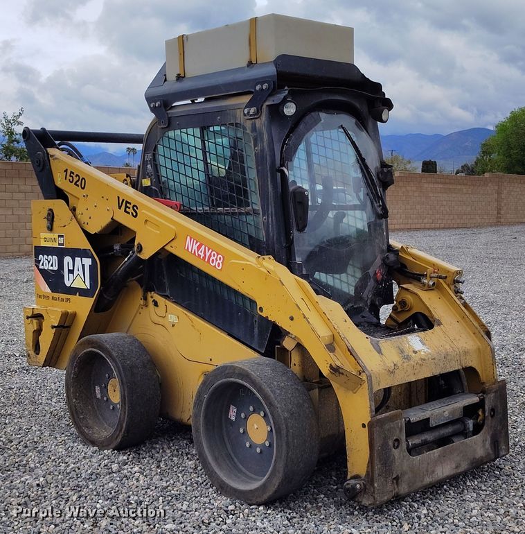 image for item YA0341 2017 Caterpillar 262D skid steer loader