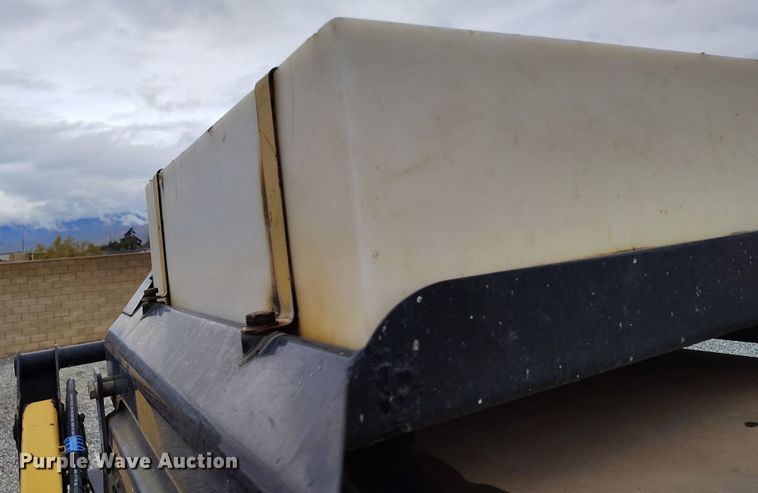 image for item YA0341 2017 Caterpillar 262D skid steer loader