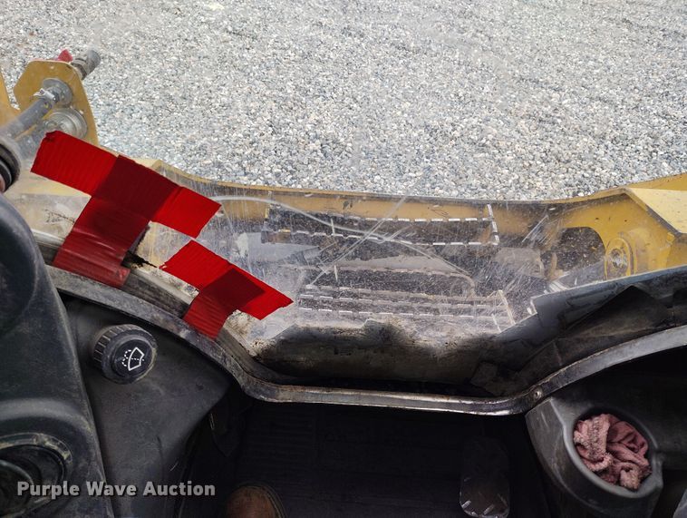 image for item YA0341 2017 Caterpillar 262D skid steer loader