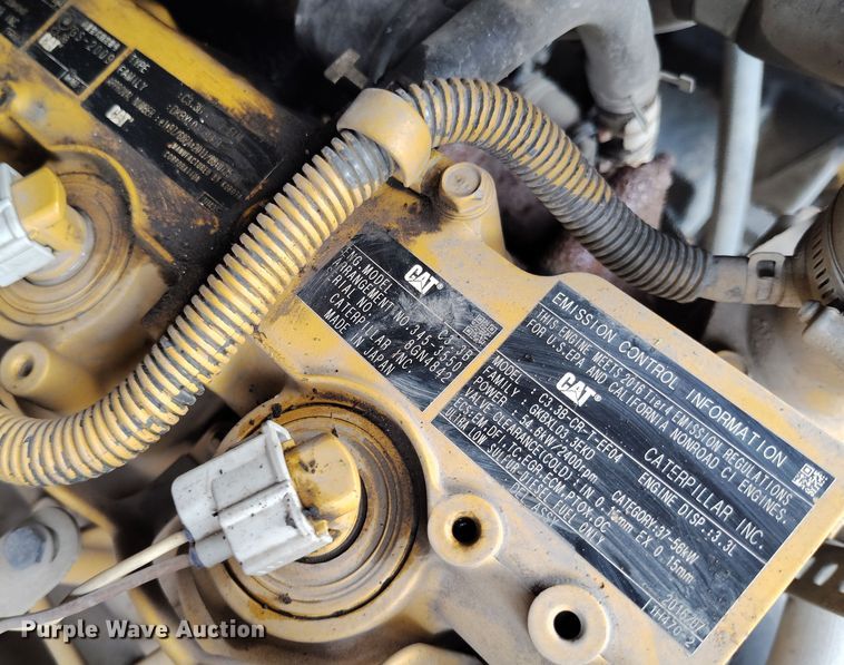 image for item YA0341 2017 Caterpillar 262D skid steer loader