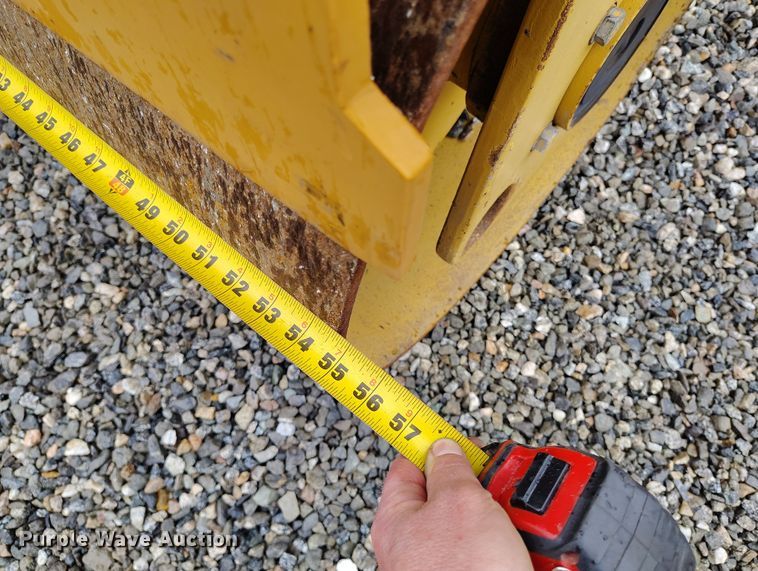 image for item YA0342 2011 Caterpillar CB34 XW double drum vibratory roller