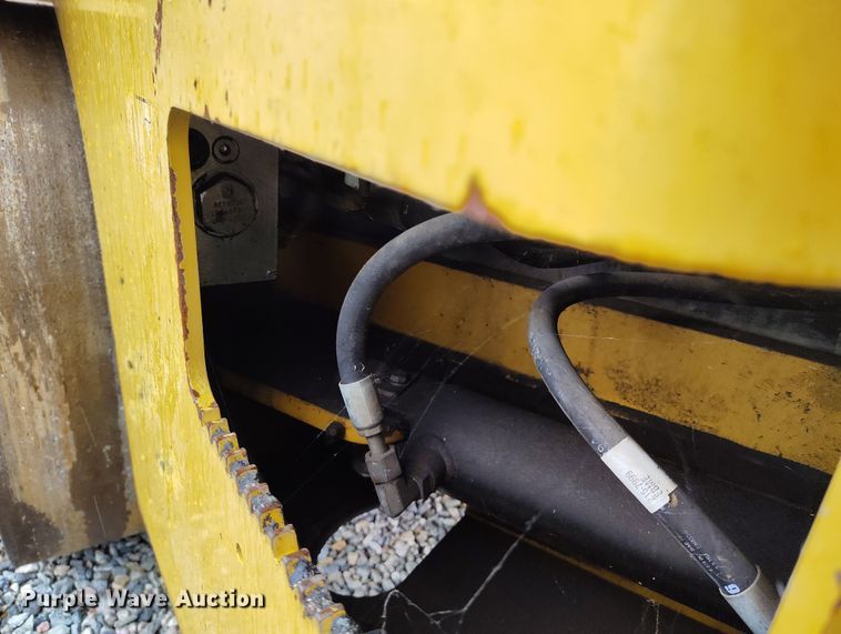 image for item YA0342 2011 Caterpillar CB34 XW double drum vibratory roller