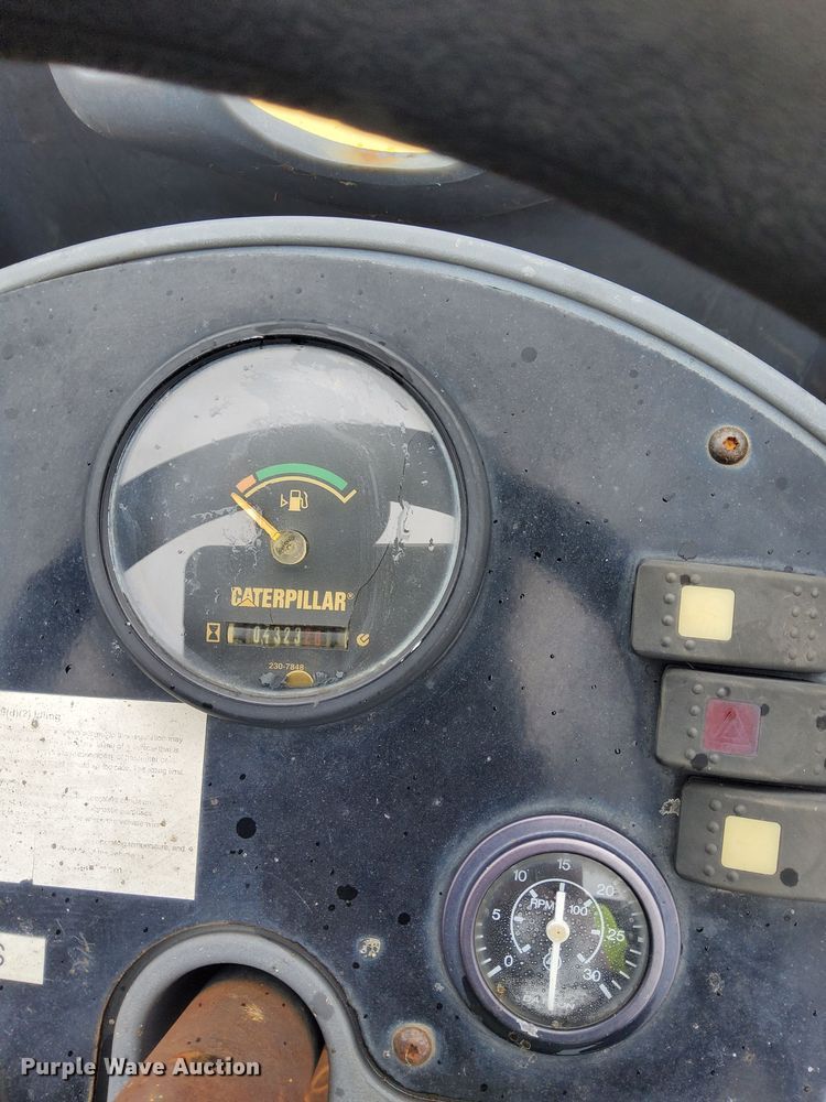 image for item YA0342 2011 Caterpillar CB34 XW double drum vibratory roller