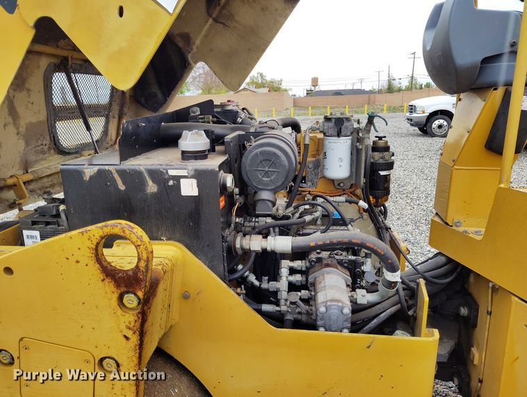 image for item YA0342 2011 Caterpillar CB34 XW double drum vibratory roller
