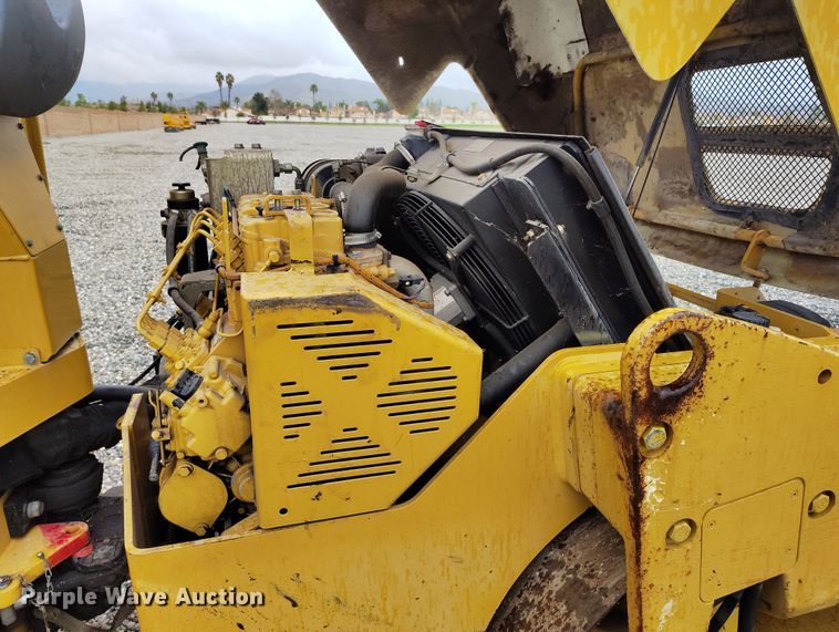 image for item YA0342 2011 Caterpillar CB34 XW double drum vibratory roller
