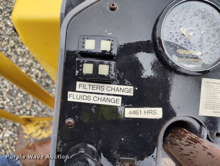 image for item YA0343 2005 Caterpillar CB-224E double drum vibratory roller