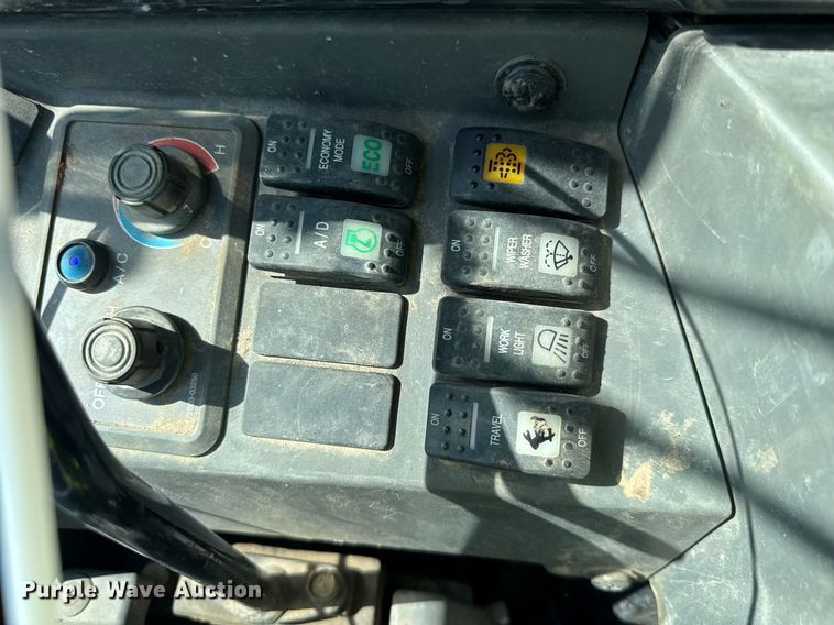 image for item YA0349 2020 Yanmar VIO80-1A mini excavator